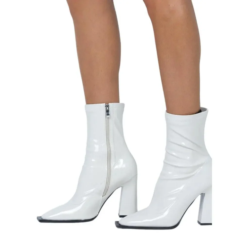Princess Polly Barcelona White Block Heel Boot Size 10 NWOT